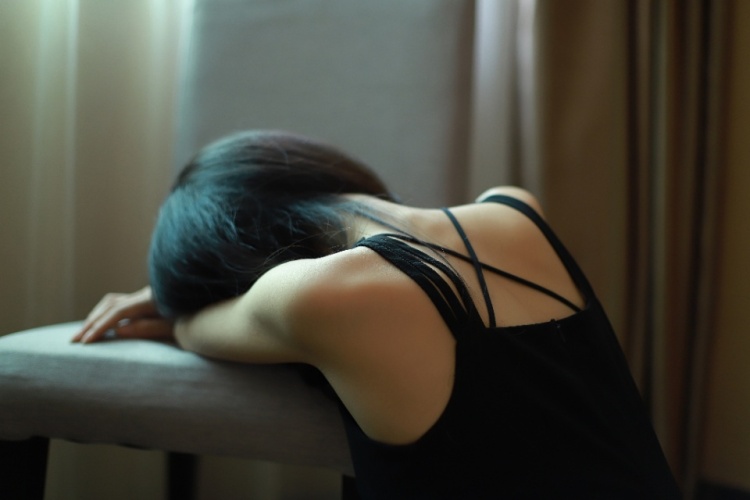 弦语霜问-广东省·深圳市·龙岗区-头条号、抖音、知乎-深圳摄影互免约拍，喜欢日常情绪、Cosplay、汉服、JK等拍摄。没啥要求，欢迎各种萌新约拍。