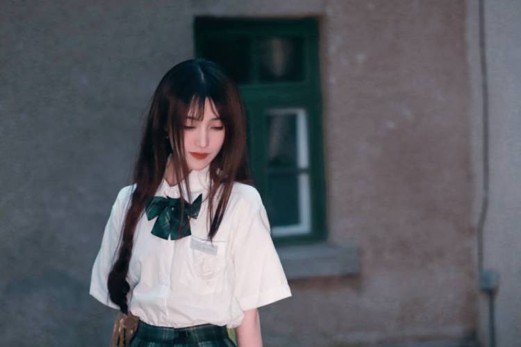 琳琳RoseAnn-吉林省·长春市·南关区-小红书，大众点评，抖音-在魔豆遇到的第一个摄影师～开心(//∇//)162/44，长春本地可互勉，旅拍报销路费也可，接淘宝图、商品图