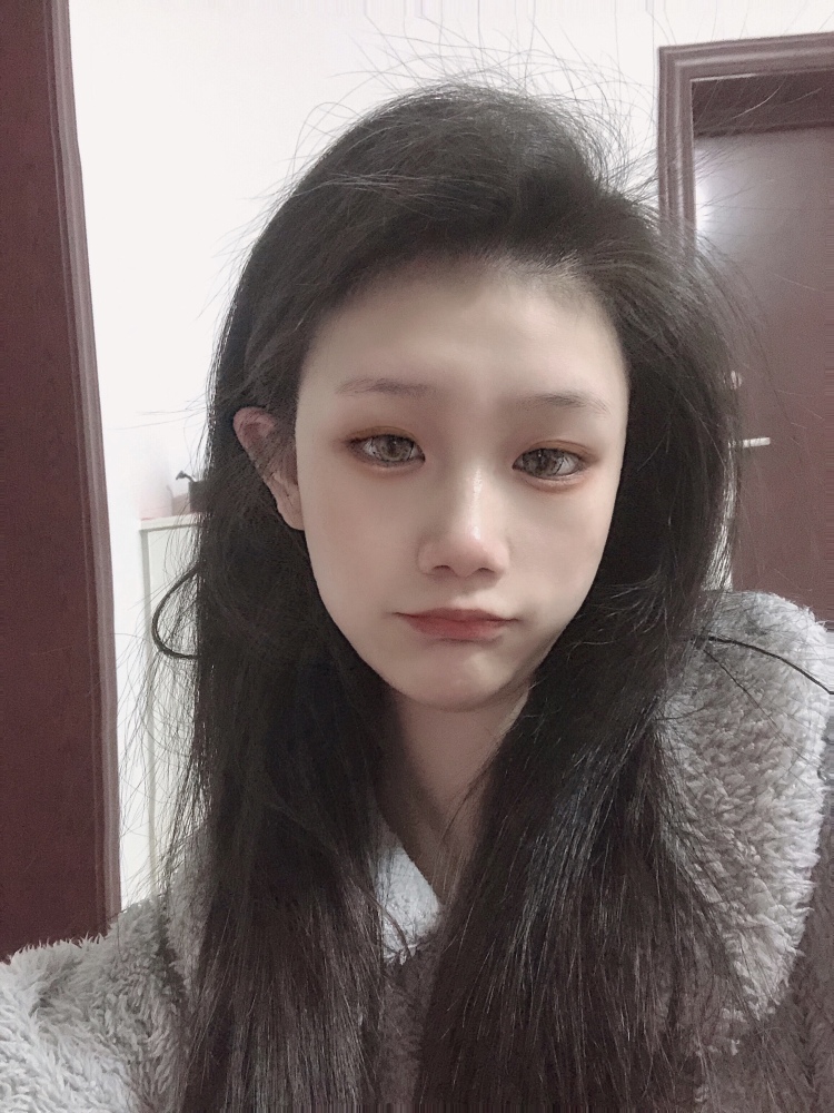 人间理想-浙江省·杭州市·西湖区-快手-街拍 妆面  淘宝网拍 身高165体重046kg#四季穿搭 韩式 校园 复古 婚纱 黑白 夜景