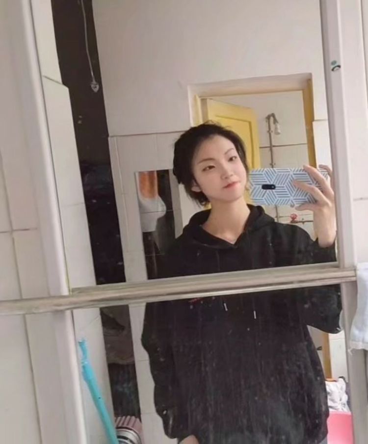 小木-湖南省·长沙市·天心区--170，98，脾气好，不拍照交个朋友也可以，有需要可以联系，时间挺多