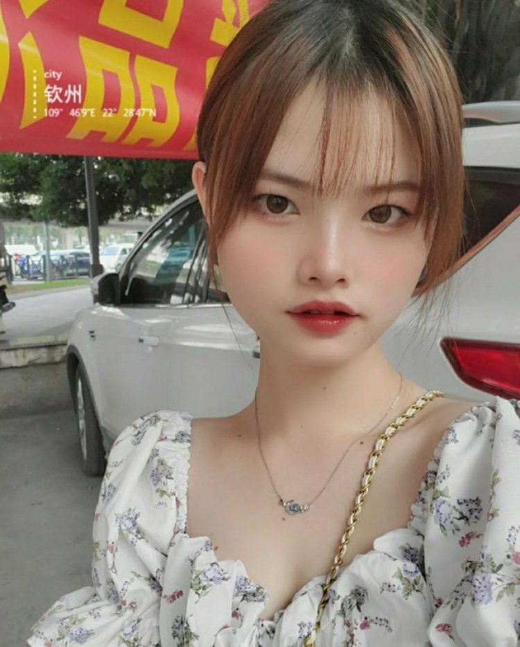 甜恩-广东省·广州市·番禺区-抖音    小红书-身高160    体重88     素人一枚   爱拍照    各种风格都可    期待合作