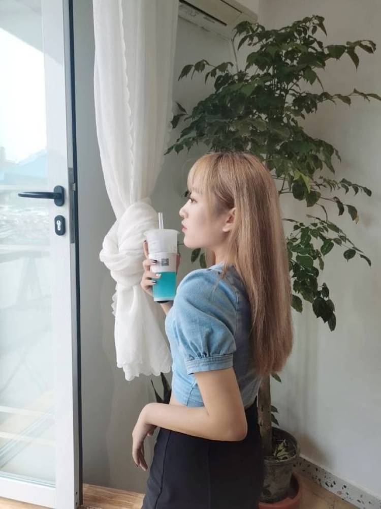 约拍摄影师，身高165 体重110 可以相互交流学习，可以接