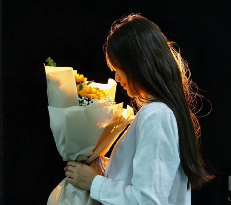 HAPPy-广东省·广州市·荔湾区--本人摄影，约模特拍摄，有拍摄兴趣的模特私聊，要求五官端正，身体匀称，发照片私聊。