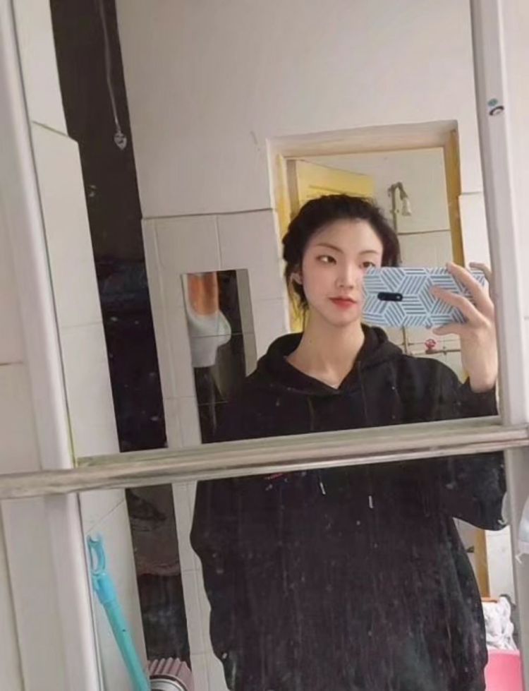 小木-湖南省·长沙市·天心区--170，98，脾气好，不拍照交个朋友也可以，有需要可以联系，时间挺多
