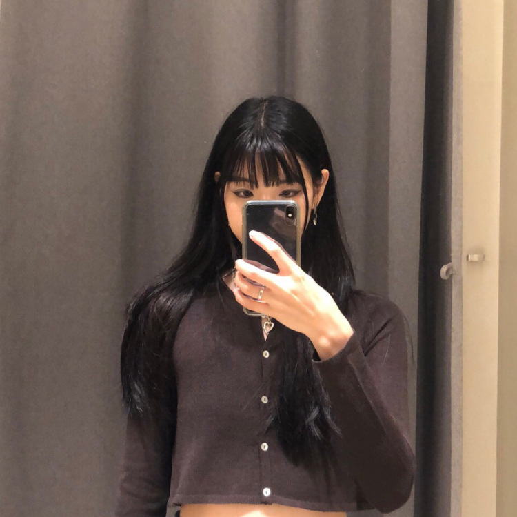 167cm 48kg接寄拍（服装、饰品）喜欢探店、街拍、自
