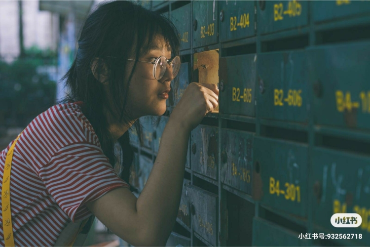 牧羊人-江苏省·苏州市·吴中区--苏州读研，各种风格学习中。希望找个模特一起创作，风格服装可以商量。拍摄中产生的一切费用aa制。