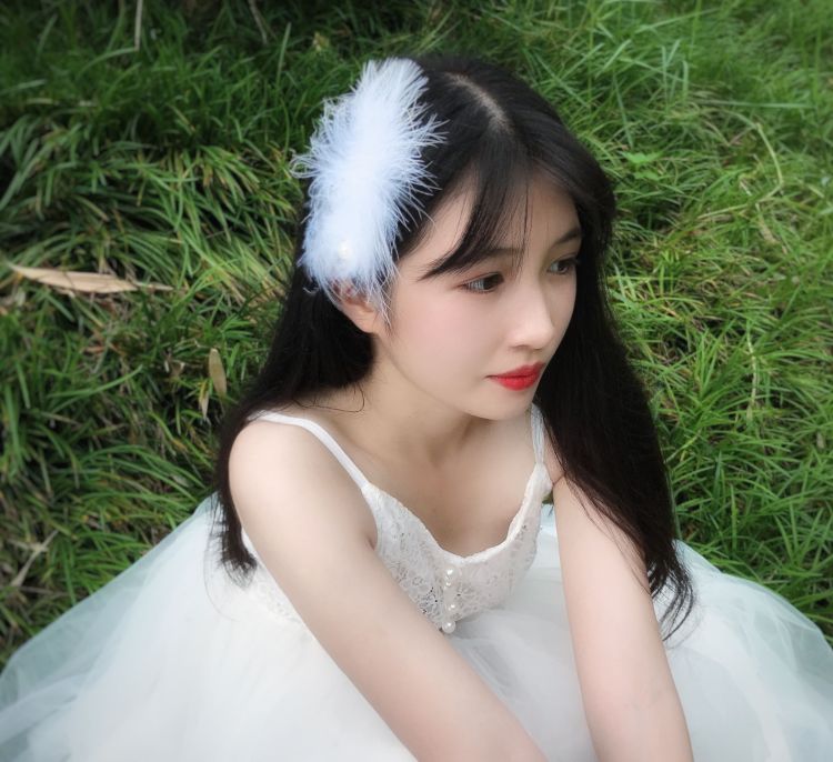 林小林-广东省·东莞市·松山湖管委会--风格可尝试各种各样，可互勉！最好拍胶片和小清新复古类型。愿意尝试其他风格，有经验的摄影师快来吧！