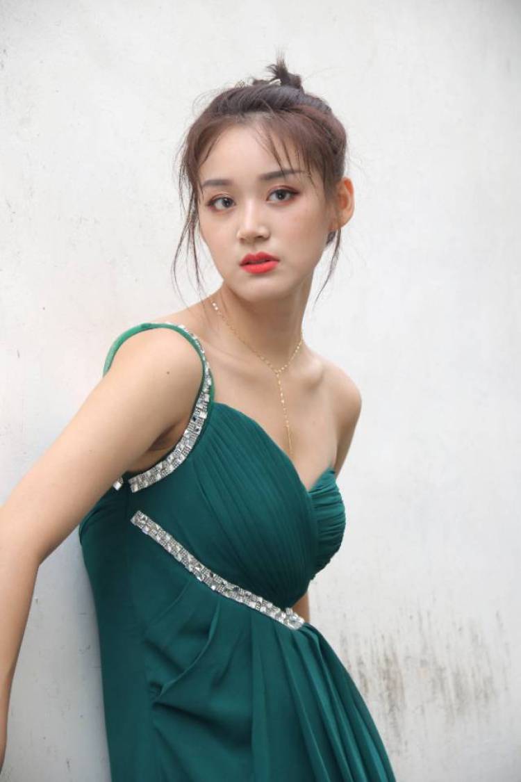 摄影师小马哥-浙江省·杭州市·江干区-抖音，图虫，微博-明天下沙江边拍摄日系小清新风格，有没有模特互免请联系我
