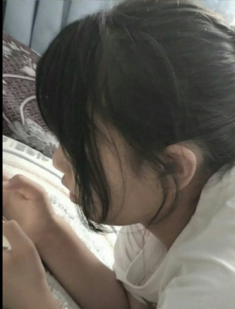 街拍，商场拍。      星期天拍照。风格尽量为大气一点的潮