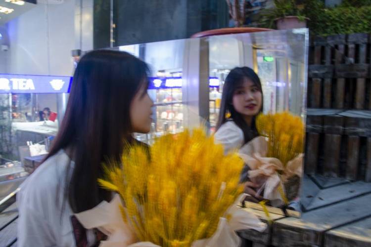 骨科刘鹏程大夫-广东省·广州市·白云区--互免摄影，喜欢旅拍，街拍，风格不限，可以商量一齐创作关注我:VX，小红书同名 骨科刘鹏程大夫