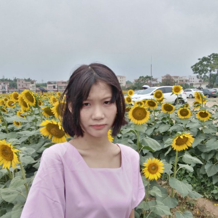 kǎi.-广东省·佛山市·三水区-快手-自己的风格，场地是我这边的湿地公园。妆容偏个性。走优雅的风格。