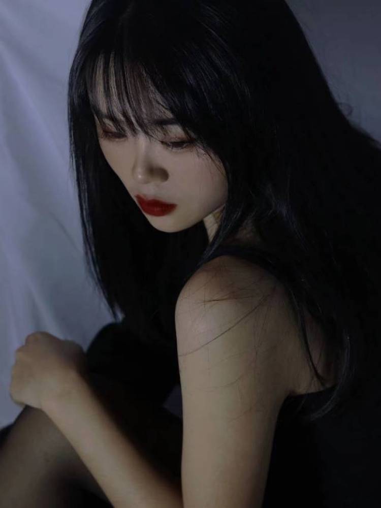 。-江苏省·南京市·玄武区--不接太过暴露的，其他风格均可尝试。一般周末都有时间，收费都是白菜价。主要是想积累经验，提高自己！