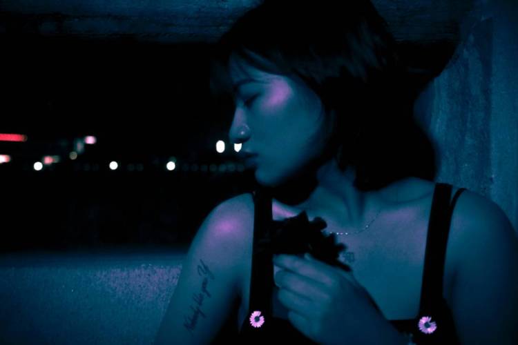 七月.-广东省·广州市·白云区-抖音微博小红书快手B站-拍摄时间：随时（以定金为准拍摄风格：情绪暗黑小清新日系（其他风格都可尝试）