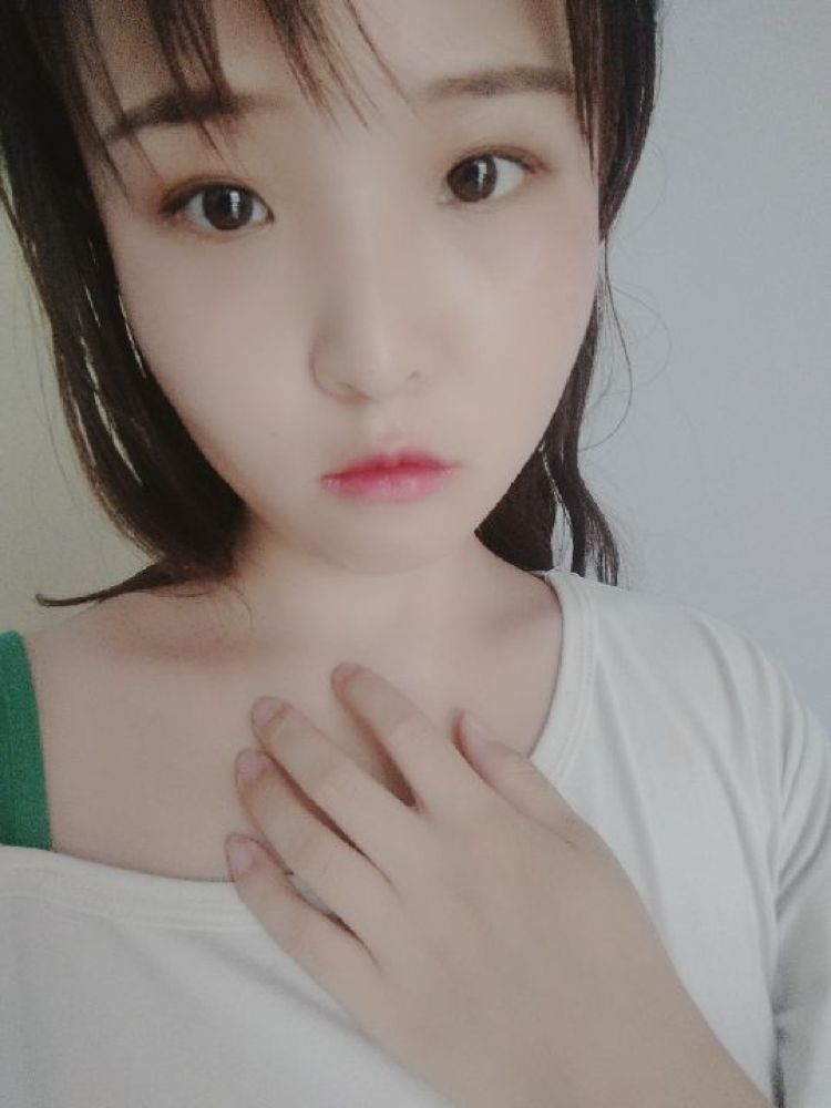 朵色 秀秀 任意两件产品9折-河南省·鹤壁市·淇滨区--拍摄时间希望双方都有时间  风格可以适当的变换 街拍 暗黑  妆容 等地点希望就近拍摄