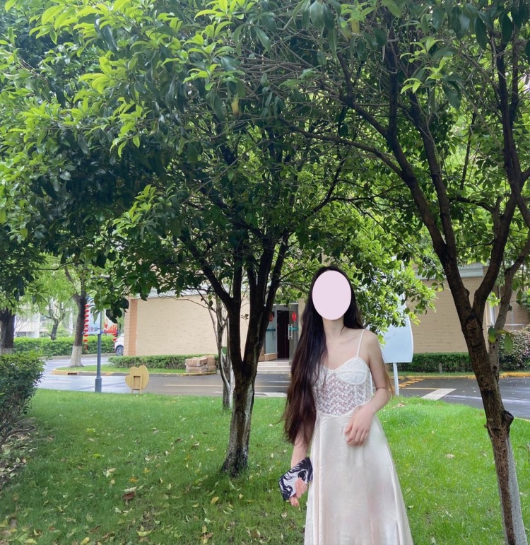 .-上海市·上海市·闵行区-快手-想拍日系风格的 本人有JK制服 洛丽塔等衣服 化妆自己可以带妆
