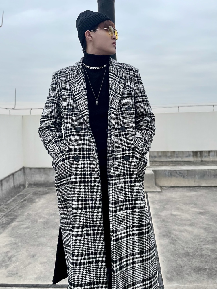 七仔-广东省·深圳市·罗湖区-抖音-有培训过，基础动作都懂，模特身高188体重75kg，愿意尝试多种风格，刚来魔斗湾希望各位摄影师及老师多多关照