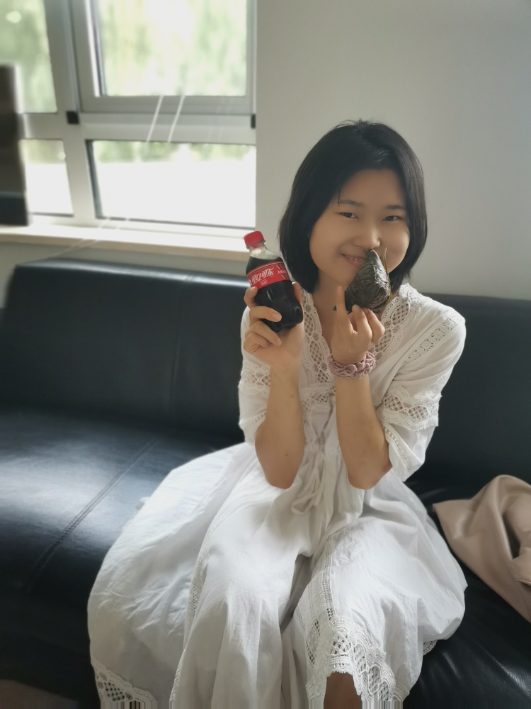 王佳欣-河南省·安阳市·文峰区-麦子-相互成长，希望学习更多，希望成长更多，也希望可以交到很好的朋友，人生积极努力