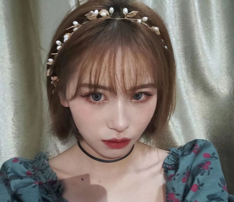 可可-重庆市·重庆市·九龙坡区--身高165cm 体重45kg 21届表演艺术生，唱歌跳舞台词演戏都会，会拍照，会摆姿势，会p图，可甜可盐，各种风格都可，性格活泼开朗，诚实守信，有什么意见也可以提，小视频合作可以找我，需要长期合作