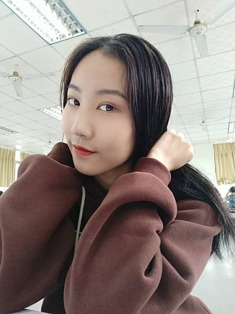 妹儿~-广东省·广州市·白云区--身高173，可柔可酷，可甜可盐。本人无法拒绝漂亮的照片，有不错作品的可看时间直接定。需要请联系
