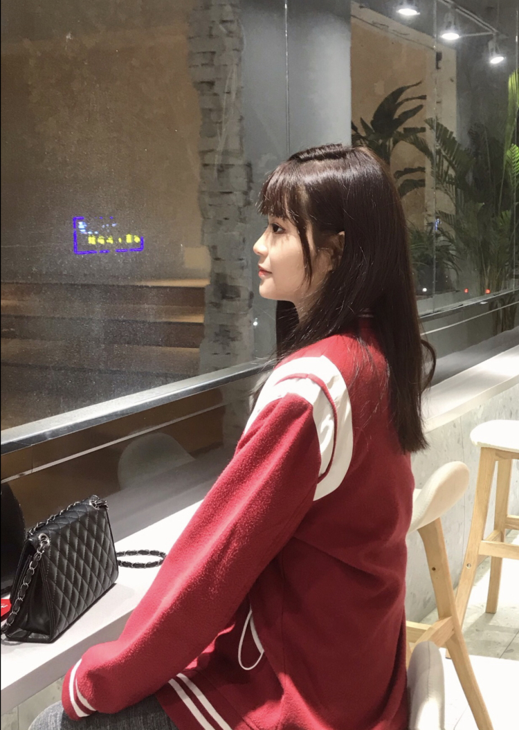 賏：-河南省·新乡市·新乡县--拍摄时间 地点都有商家来订，风格独特。我自己本身呢也是位寄拍模特，也喜欢拍照，如果接单，会努力做好的。