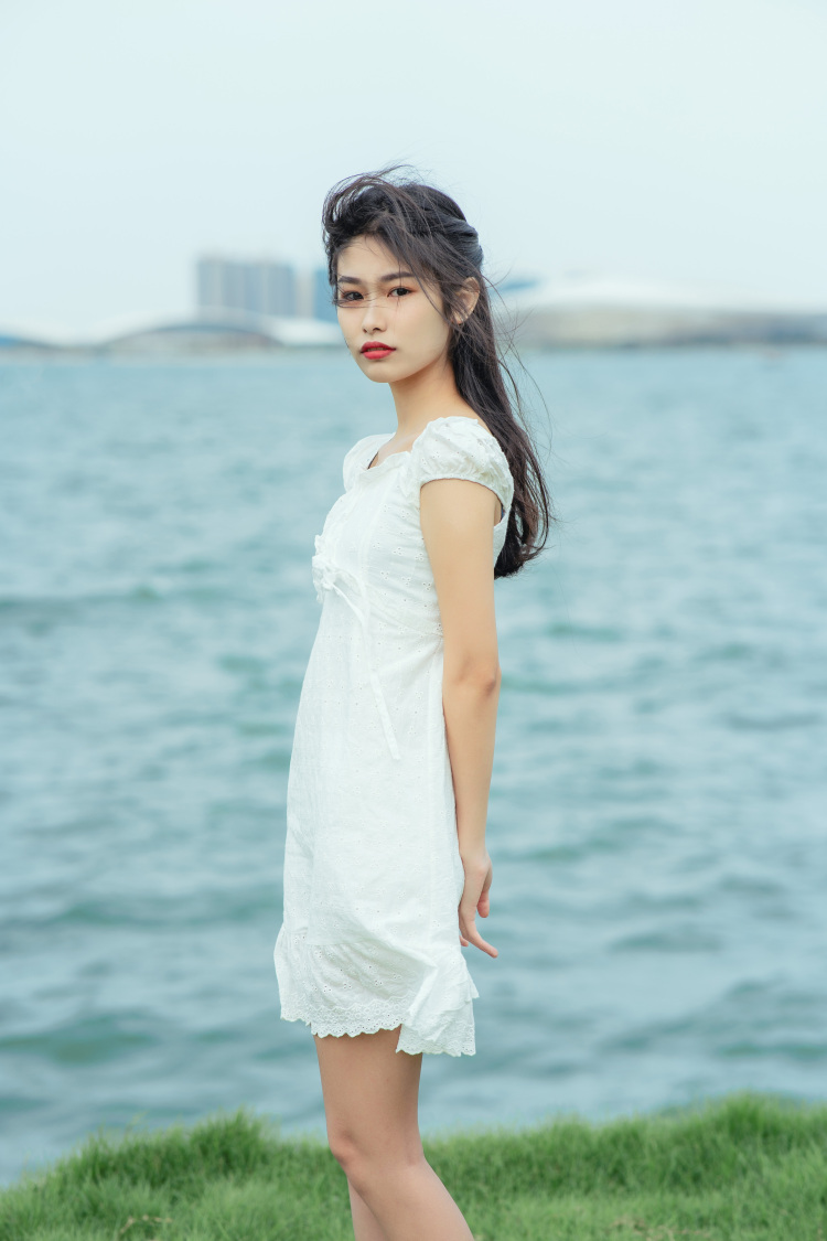 懒骨头-福建省·厦门市·湖里区-微博-第一走进魔豆湾，白菜价约拍299 不包妆造和服装 主拍糖水 小清新 日系 古风 复古等 只要钱到位足够满足各位金主的需求