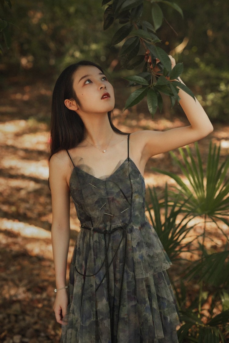 一位不愿意透露姓氏的周先生-浙江省·杭州市·拱墅区-微博，小红书-杭州互勉约拍，各种风格都可以尝试。主体和场地可以沟通确定。图为部分拍摄作品。也接婚礼、活动跟拍。