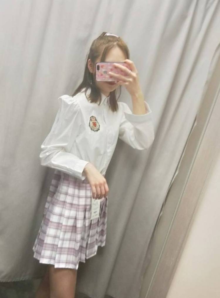 自我感觉良好   身高170   体重97   可以穿s码的