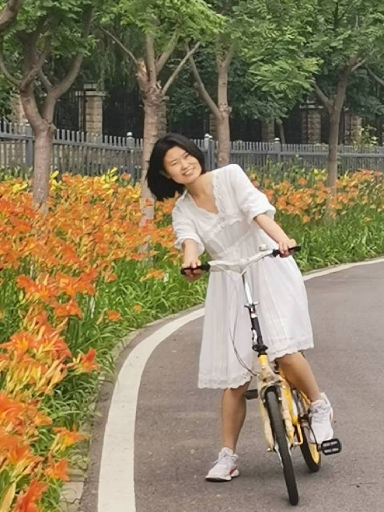 随意简单，自然，第一次约牌，希望可以成功，希望可以互相成长，