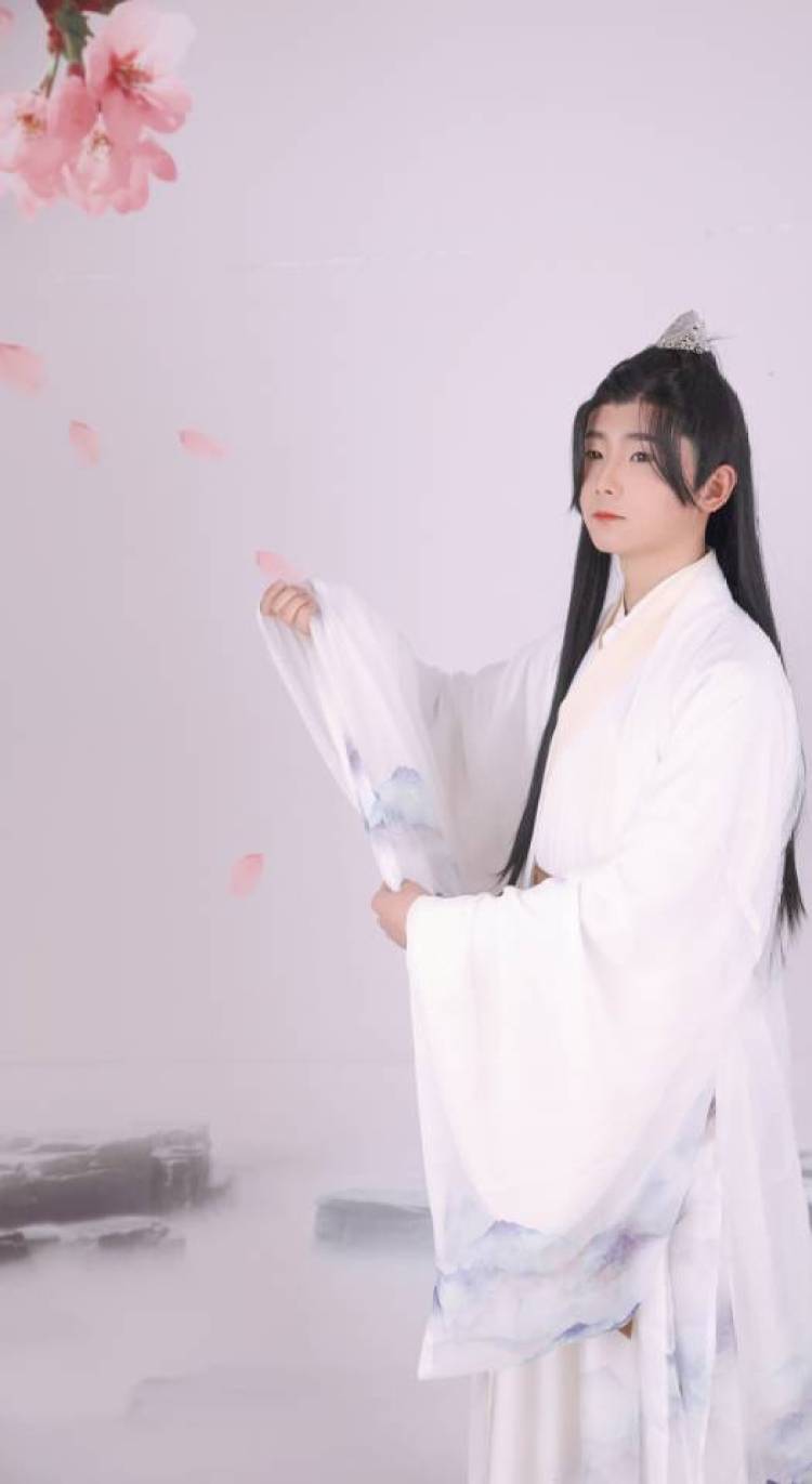 加块芝士片-陕西省·西安市·莲湖区-快手-素人模特 有着极好素质 可以拍快手或者抖音返片6张就行   可以长期合作 能报销车费就行只限西安市