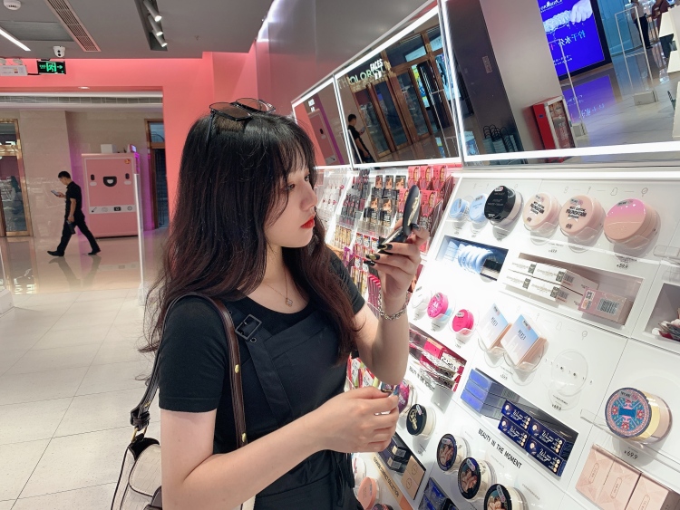 六-湖南省·长沙市·宁乡市--长沙都可约拍  本人微胖 多种风格可以尝试  对摄影师有一定要求  有个人特色的拍照风格优先