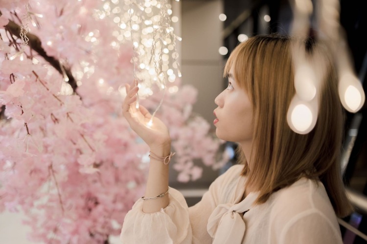天啸-广东省·深圳市·罗湖区--拍摄时间：周一至周五晚上，或周六周日拍摄风格：自然清新气质唯美拍摄设备：佳能微单EOS R5、大疆Mini2本人简介：多年拍摄经验，拍照或短视频